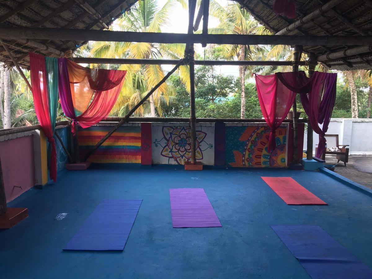 Mk Gardens Surf & Yoga House Ξενοδοχείο Varkala Εξωτερικό φωτογραφία
